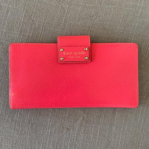 kate spade Handbags - Kate Spade Leather Wallet